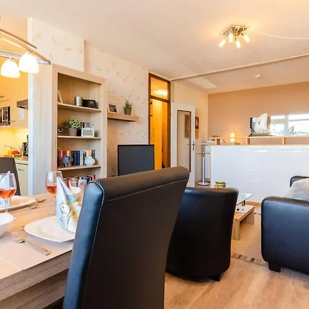 - Haus Q, App 0q0404 Apartment